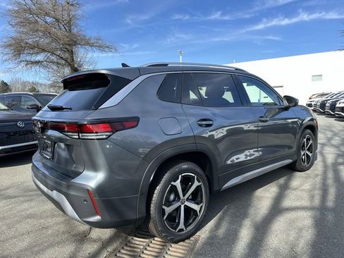 New 2026 Volkswagen Tiguan SE image 5