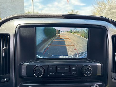 Used 2017 Chevrolet Silverado 1500 LTZ image 19