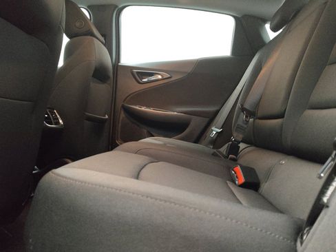 Used 2025 Chevrolet Malibu LT FWD image 18
