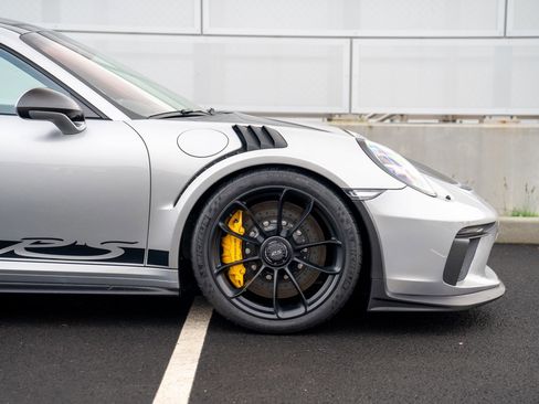 Used 2019 Porsche 911 GT3 RS image 9