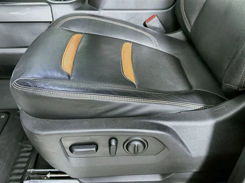 Used 2021 GMC Sierra 1500 AT4 image 30