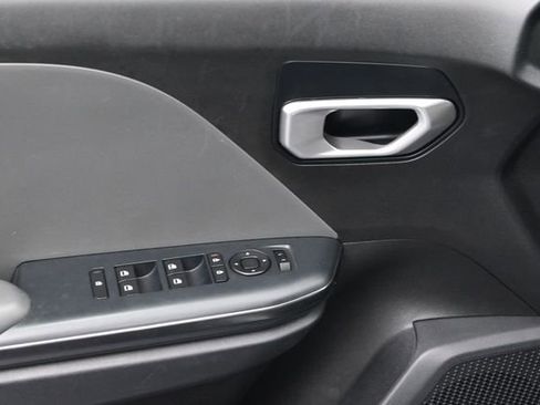 Used 2025 Kia K4 FWD image 14