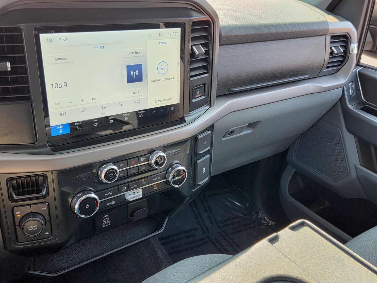 Used 2025 Ford F150 XLT w/ Equipment Group 301A Standard AWD/4WD image 23