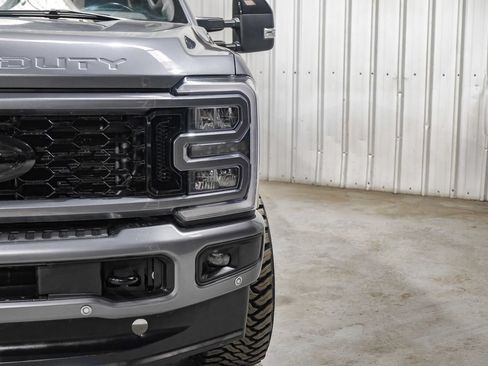 Used 2024 Ford F350 Lariat w/ Lariat Ultimate Package AWD/4WD image 50