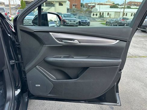 Used 2019 Cadillac XT5 Premium Luxury AWD/4WD image 29