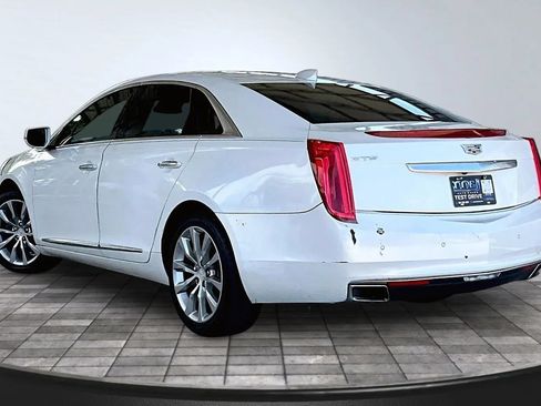 Used 2016 Cadillac XTS Luxury w/ Driver Awareness Package FWD image 4