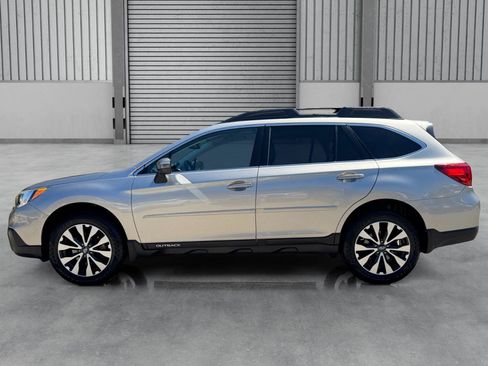 Used 2016 Subaru Outback 2.5i Limited AWD/4WD image 33