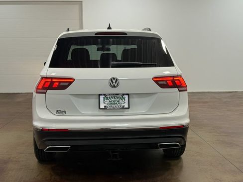 Used 2018 Volkswagen Tiguan SE w/ Panoramic Sunroof Package AWD/4WD image 25