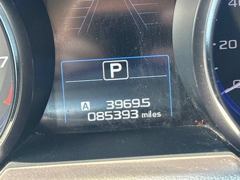 Used 2015 Subaru Legacy 2.5i Premium AWD/4WD image 19