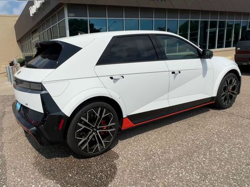 Used 2025 Hyundai Ioniq 5 N AWD/4WD image 8