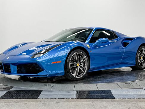 Used 2018 Ferrari 488 Spider RWD image 29