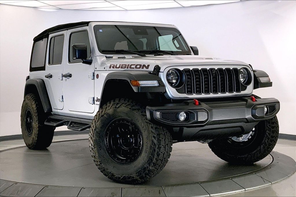 Used 2024 Jeep Wrangler Unlimited Rubicon w/ Technology Group AWD/4WD image 1