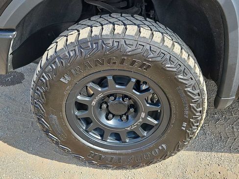 Used 2023 GMC Sierra 1500 AT4X w/ AT4X AEV Edition AWD/4WD image 12