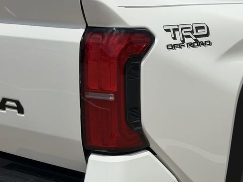 New 2026 Toyota Tacoma TRD Off-Road AWD/4WD image 7