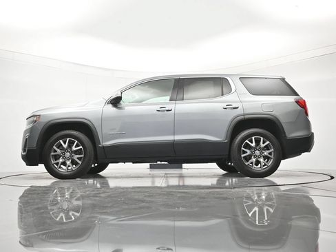 Used 2023 GMC Acadia SLE FWD image 44