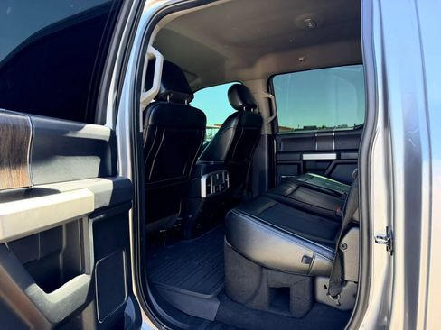 Used 2020 Ford F250 Lariat AWD/4WD image 14
