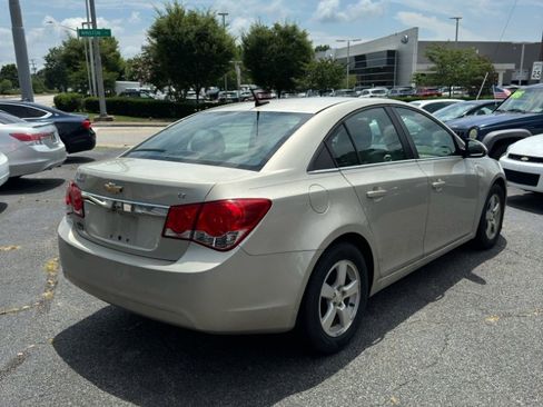 Used 2014 Chevrolet Cruze LT image 23