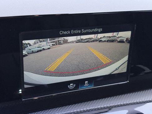 Used 2020 Mercedes-Benz A 220 A 220 image 7