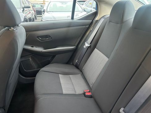 Used 2025 Nissan Sentra SV image 36