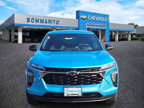New 2026 Chevrolet Trax RS w/ Driver Confidence Package FWD image 5