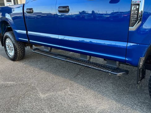 Used 2022 Ford F250 XL w/ STX Appearance Package AWD/4WD image 13