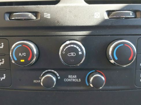 Used 2011 Dodge Grand Caravan Mainstreet w/ PWR Convenience Group FWD image 25