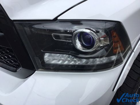 Used 2018 RAM 1500 Sport image 23