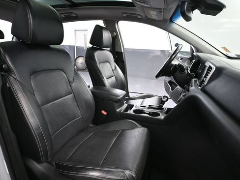 Used 2019 Kia Sportage SX AWD/4WD image 41