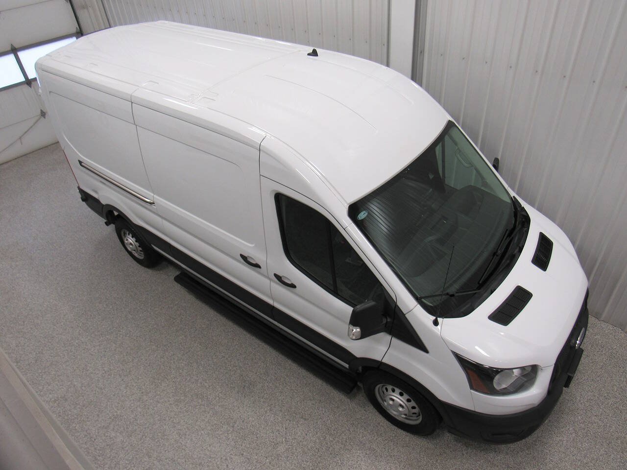 Used 2023 Ford Transit 250 Medium Roof AWD image 5