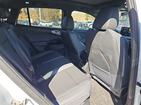 Used 2023 Volkswagen ID.4 S RWD image 14