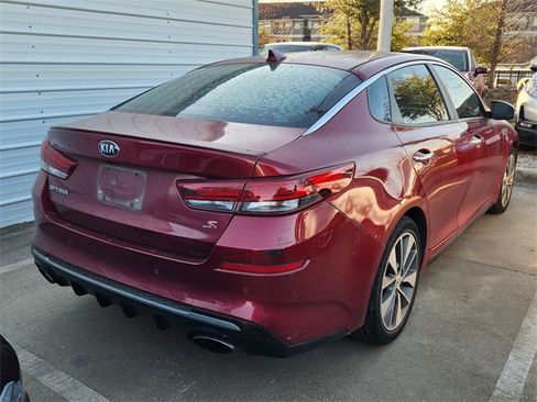 Used 2019 Kia Optima S image 4
