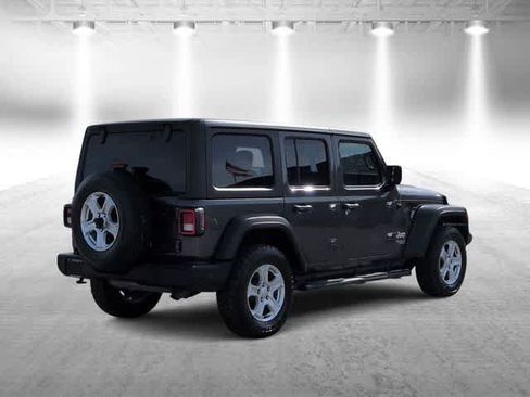 Used 2018 Jeep Wrangler Unlimited Sport S AWD/4WD image 8