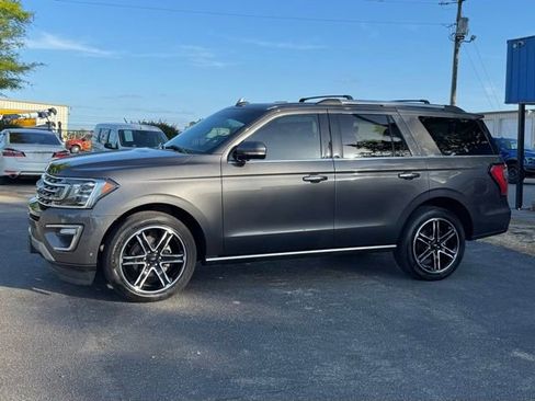 Used 2019 Ford Expedition Limited w/ Special Edition Package AWD/4WD image 4