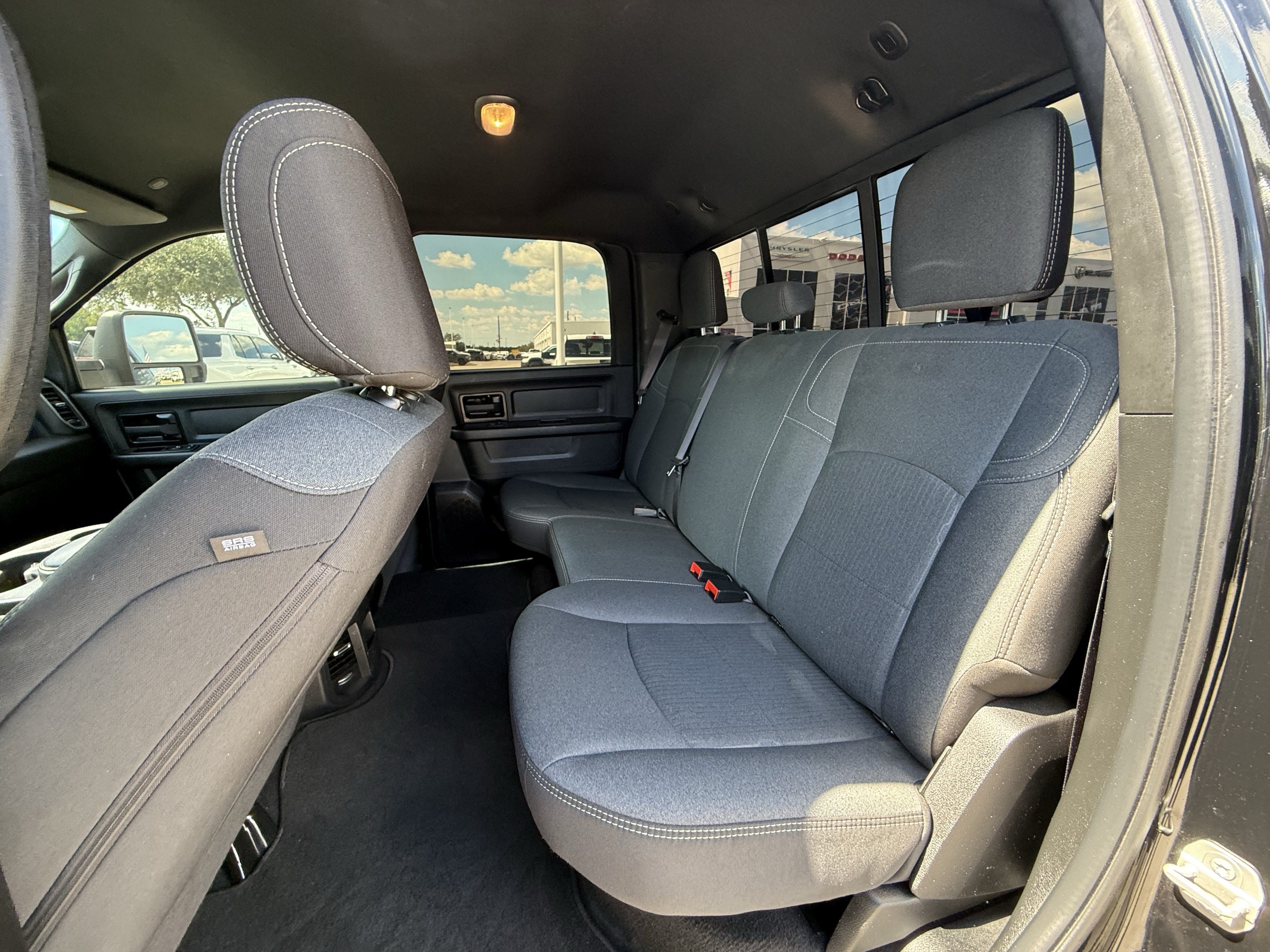 Used 2024 RAM 2500 Tradesman w/ Chrome Appearance Group AWD/4WD image 29