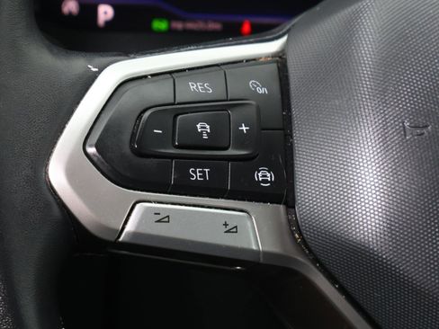 Used 2022 Volkswagen Atlas SE image 24