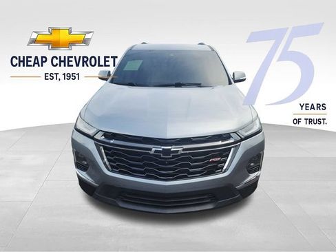 Used 2023 Chevrolet Traverse RS AWD/4WD image 8