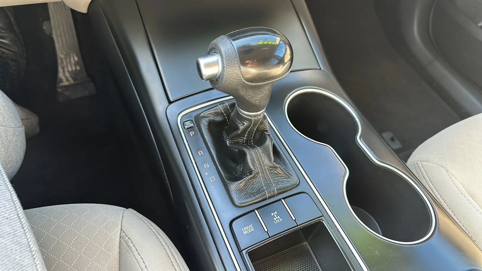 Used 2016 Kia Sorento LX AWD/4WD image 18