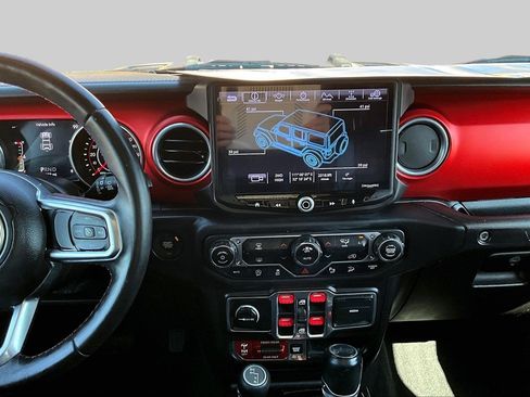 Used 2018 Jeep Wrangler Unlimited Rubicon AWD/4WD image 6