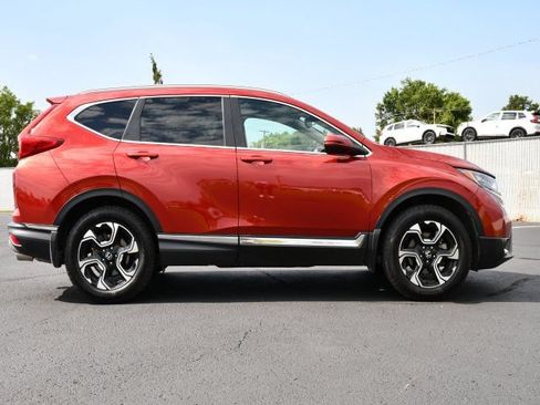 Used 2019 Honda CR-V Touring image 8