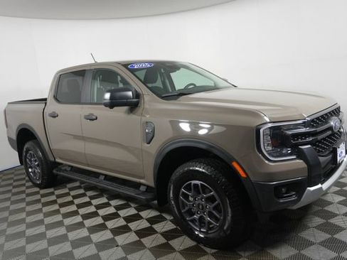 Used 2025 Ford Ranger XLT AWD/4WD image 2