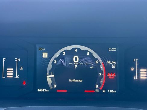 Certified 2024 Toyota Tacoma SR5 image 41