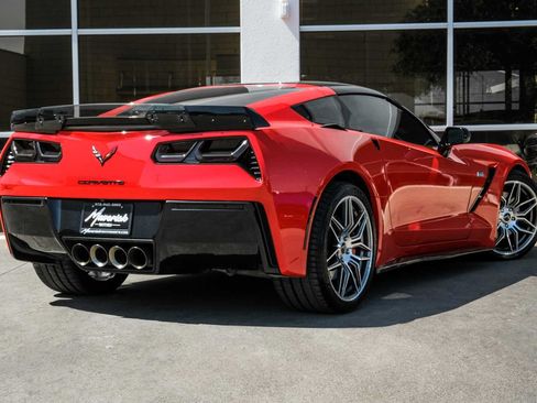Used 2015 Chevrolet Corvette Stingray Coupe w/ 2LT Preferred Equipment Group RWD image 9