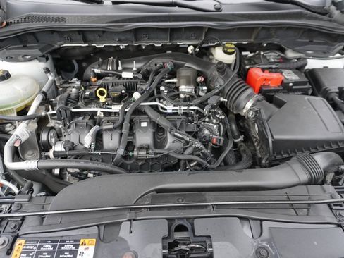 Certified 2022 Ford Escape Titanium image 26