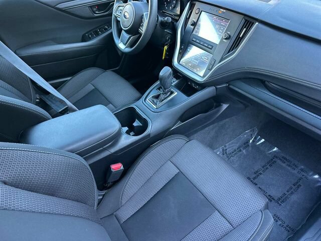 Used 2021 Subaru Outback AWD/4WD image 18