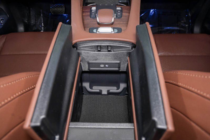 Certified 2026 Mercedes-Benz GLS 450 4MATIC image 26