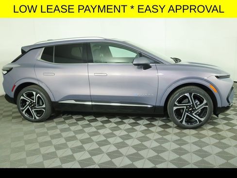 New 2026 Chevrolet Equinox EV LT image 1