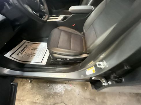 Used 2025 Buick Envista Preferred w/ Convenience I Package image 12