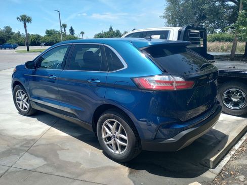 Certified 2024 Ford Edge SEL AWD/4WD image 2