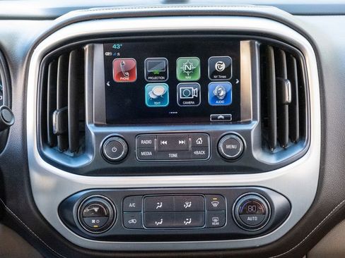 Used 2018 GMC Canyon SLT w/ Driver Alert Package image 18