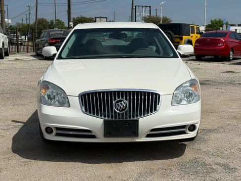 Used 2011 Buick Lucerne CXL image 2